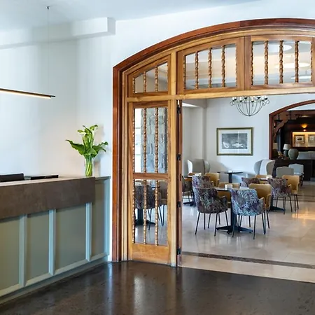 Hotel De Canadas Del Teide