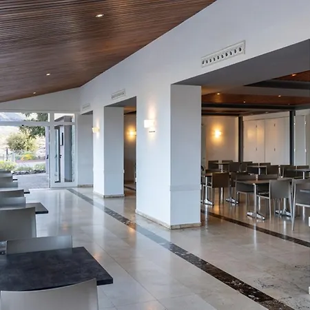 Hotel De Canadas Del Teide 3*
