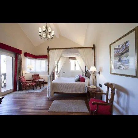 パラドール デ ラス カニャーダス デル テイデ 3* ラ・オロタバ